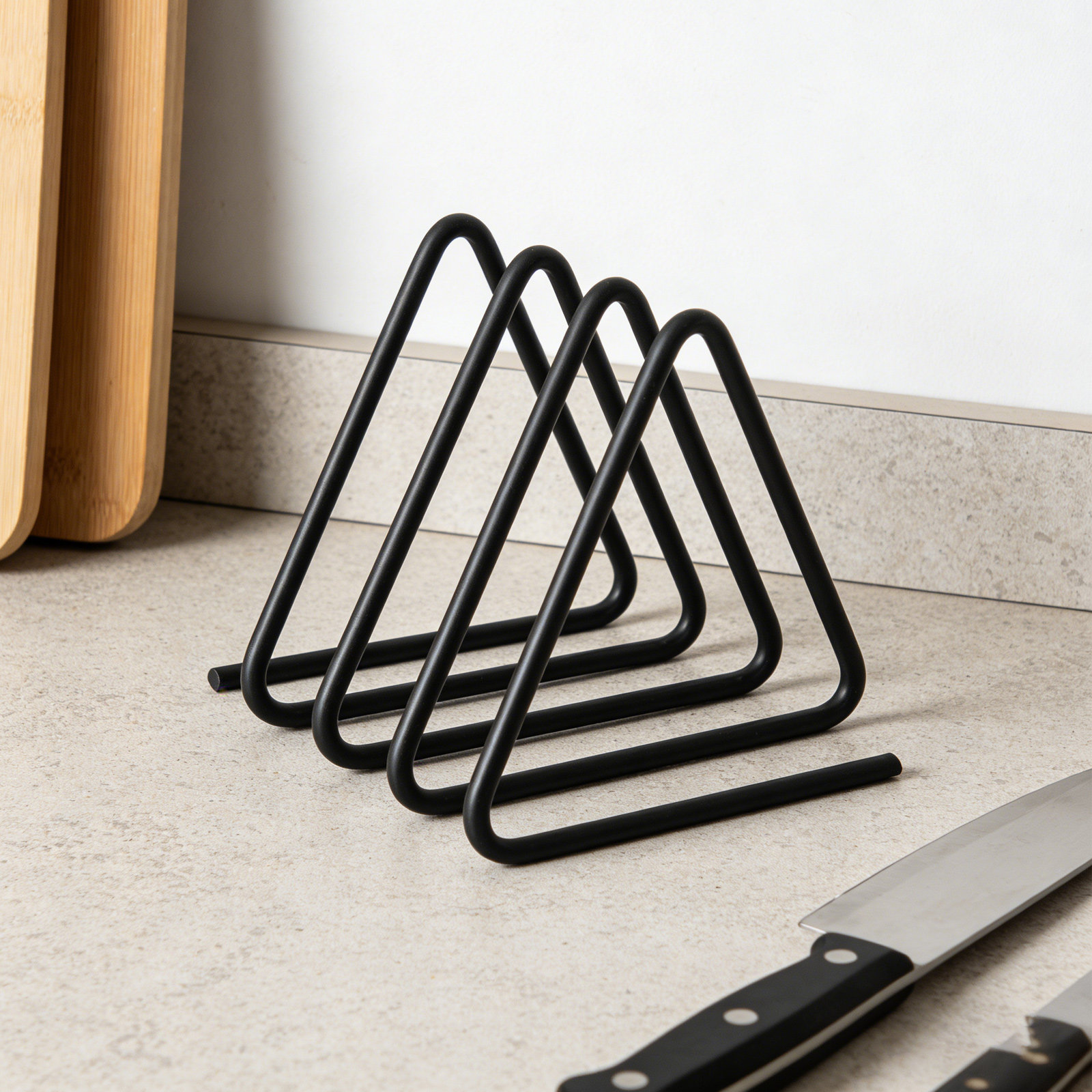 Kitchen Baking Sheet Organizer - Driehoekige snijplankhouder, zwart metalen keukenrek, antislip